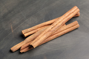 Cinnamon sticks