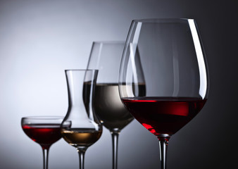 glasses with red and white wine