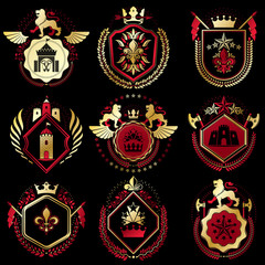 Set of vector retro vintage insignias created with design elemen