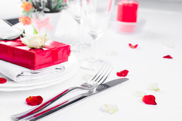 Obraz na płótnie Canvas Valentines day table setting