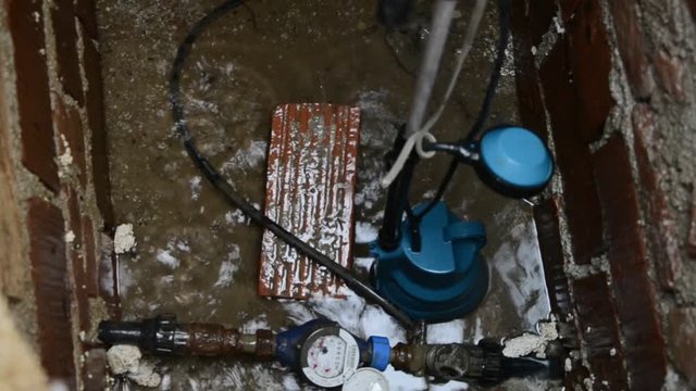 Portable deep sump pump for remove water from a sump pit, swimming pool, well, pond, barn, flooded area, in high definition FULL HD (1920x1080p)