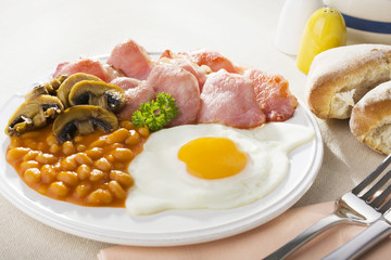 English Cooked Breakfast