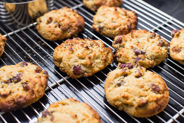 baked raspberry cookies