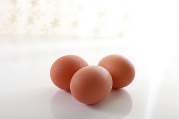新鮮な卵
