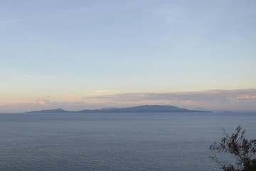 A view on the beautiful Bay with the mountains.