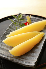 かずのこ　Seasoned herring roe