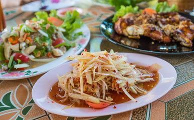delicious papaya salad