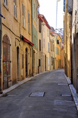 Fototapeta na wymiar Street in South of France in Antibes