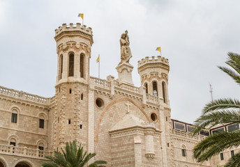 Fototapeta na wymiar Facade of Notre Dame de Jerusalem