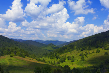 Fototapeta na wymiar The landscape of Carpathian mountains.