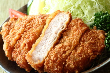 豚かつ