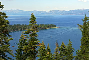 Fototapeta na wymiar Overlook of the popular Emerald Bay in south Lake Tahoe, California, U.S.A.