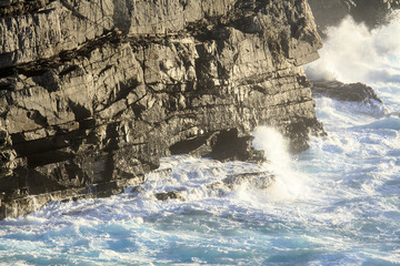 In Sardegna mare e cielo, acqua e rocce, tramonti e alba, un isola in Italia 