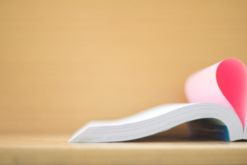 book curved heart shape