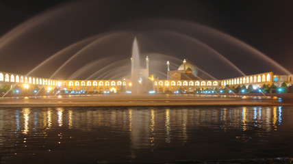 The Naghsh-e Jahan Square in Isfahan  in Iran
 - obrazy, fototapety, plakaty