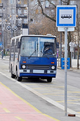 Bus stop. © Tomasz Warszewski