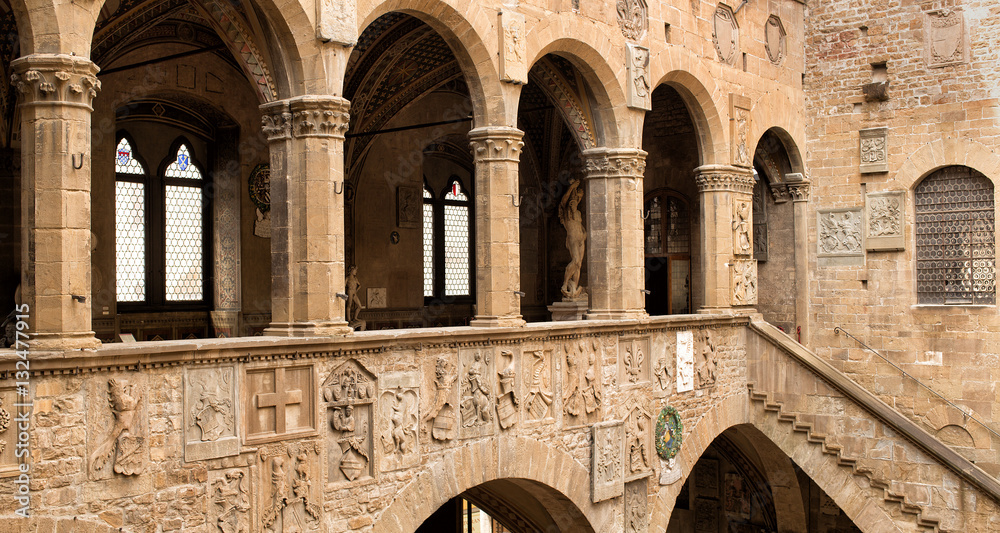 Wall mural national museum of bargello