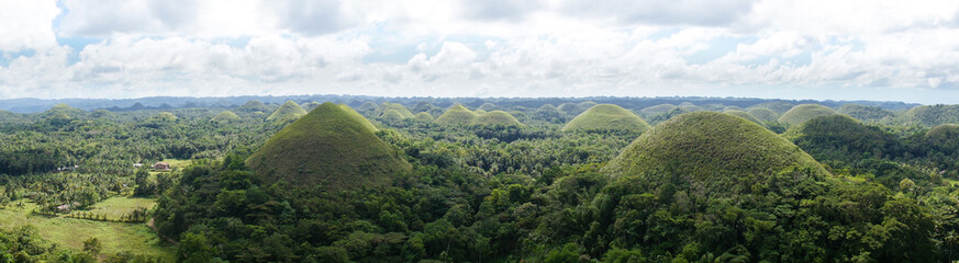 Fototapeta na wymiar Chocolate hills, Bohol, Philippines