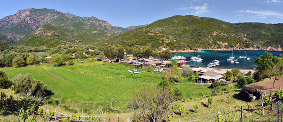 Fototapeta na wymiar Landscape around Girolata hamlet