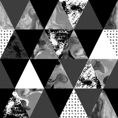 Fotobehang driehoek naadloos patroon met grunge en aquarel texturen. © Tanya Syrytsyna