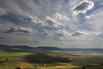 panorama extreme&ntilde;o en primavera