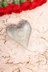 Serce i kwaity w dowód miłoścci © fotodrobik