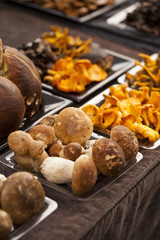 oletus, Chanterelle in a street market. Vic, Catalonia, Spain.