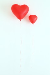 Plakat Red heart shaped balloons
