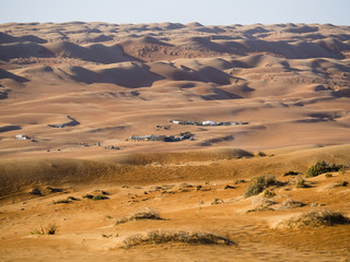 Mittlerer Osten , Arabien, Sultanat Oman,Al Raka, Sanddünen der Wüste Rimal Al Wahiba oder Wahiba Sands, auch Ramlat al-Wahiba oder Scharqiyya Sands, im Abendlicht