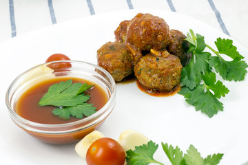Meatballs with tomato sauce