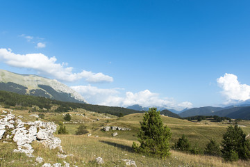 Fototapeta na wymiar Blue sky and clouds, National Park of Abruzzo