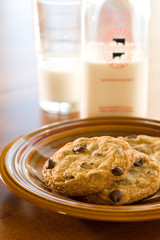 chocolate chip cookies with milk