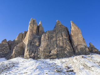 Fototapeta na wymiar Tre cime di Lavaredo ( Dolomiti )
