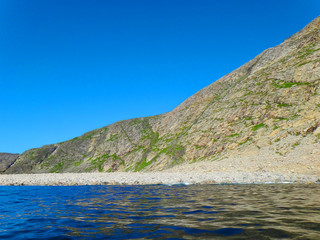 Obraz premium ocean and hill