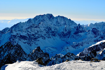 Slowacja 15.02.2015. Widok z Lomnicy na najwyzszy szczyt Tatr - Gerlach