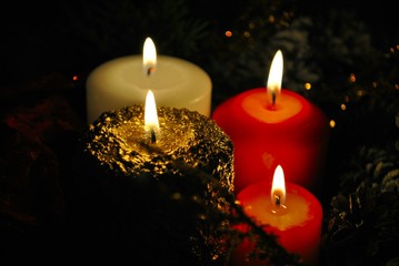 Christmas candles/ candles in the dark - 132565306