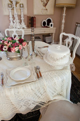 Tavola shabby chic