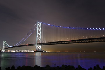 明石海峡大橋のライトアップ