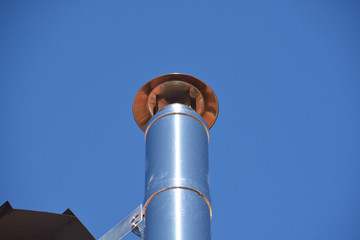 chimenea metálica