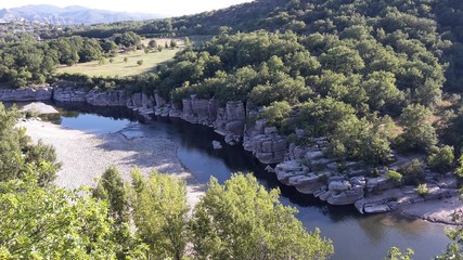 Fototapeta na wymiar rivière ardèche France