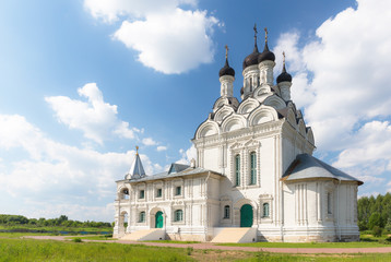 Fototapeta na wymiar White church in Russia