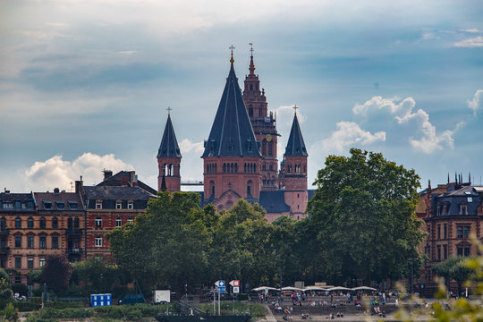 Mainz Stadtansicht / Dom