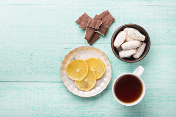 lemon tea and biscuits