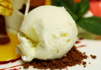 Ice cream ball