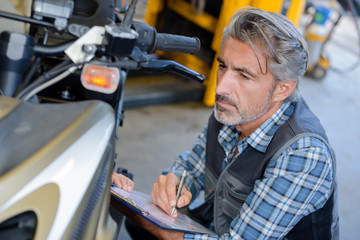 writing the motorcycle diagnostic