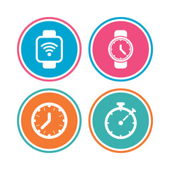 Smart watch. Mechanical clock time and timer.