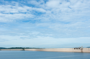 Dam is for the construction of a large dam water,from Khun dan p