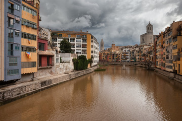 Fototapeta na wymiar City of Girona