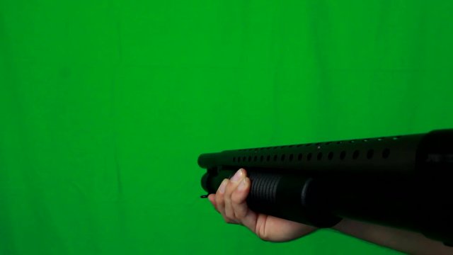 Close Shotgun Pull Out 1 - Green Screen