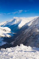 Obraz premium Mountain day winter